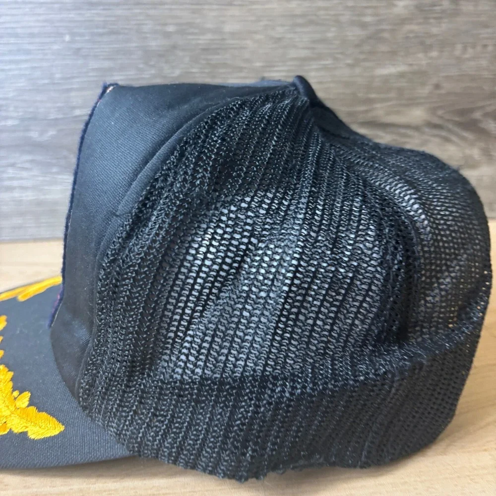 Vintage Royal Canadian Hat Cap Snap Back‎ Black Trucker Adjustable